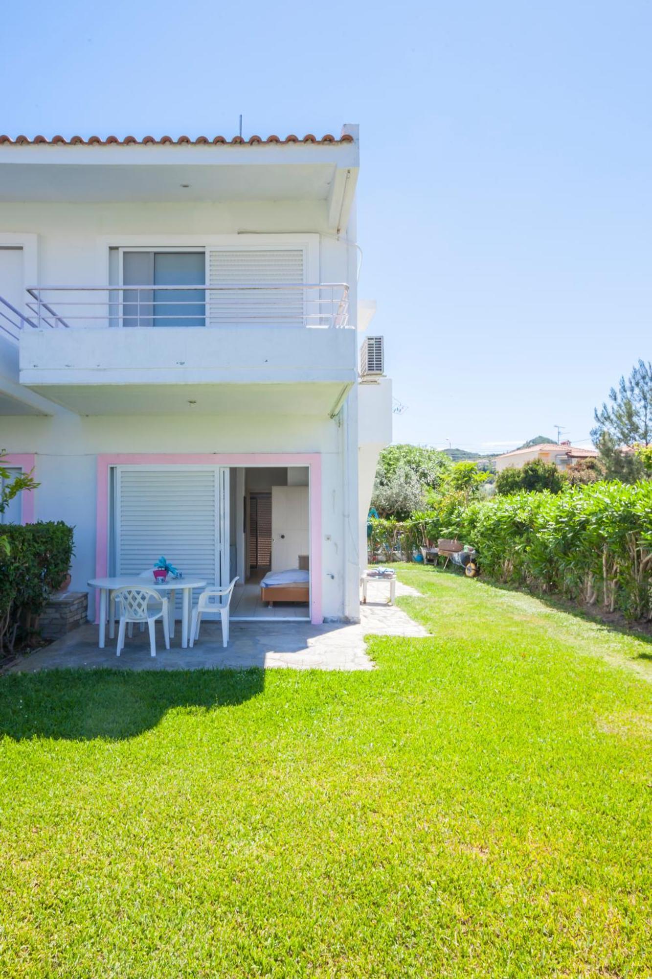 Akrotiri Apartment Pefkochori Ngoại thất bức ảnh